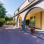 Villa La Vigna By Letstay